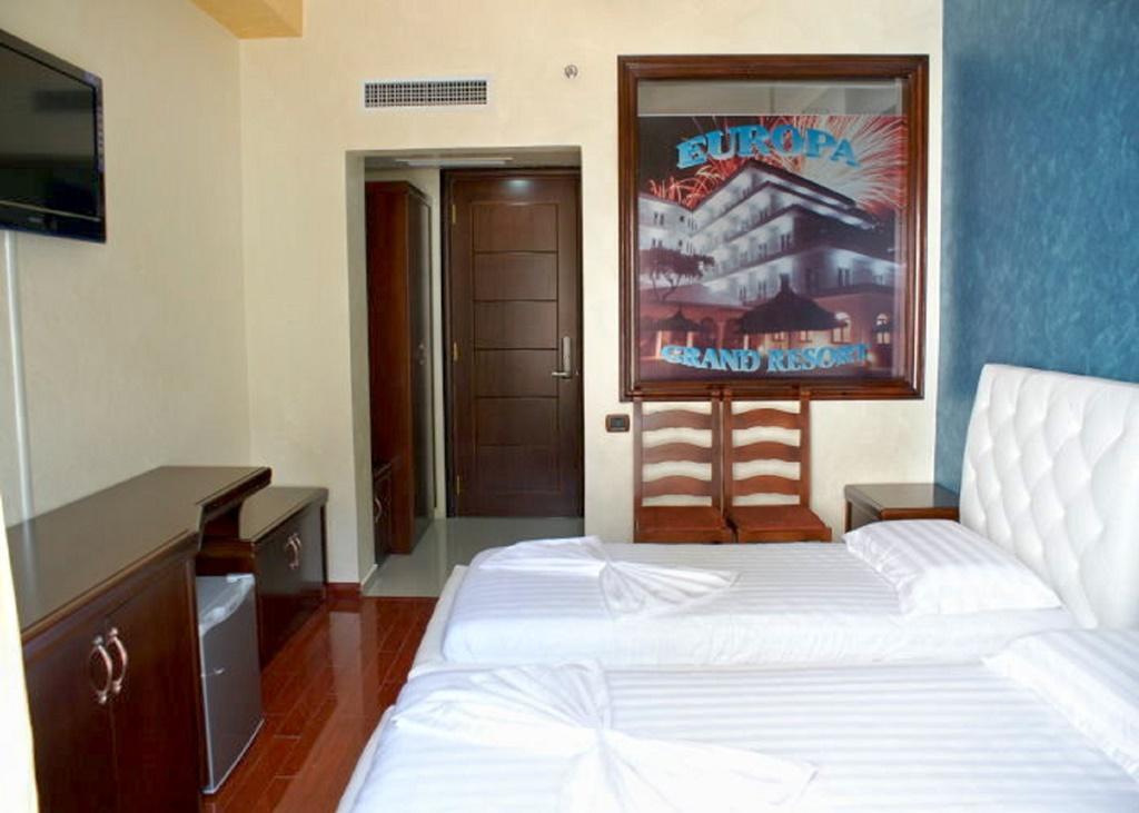 Europa Grand Resort Vlore Exterior photo